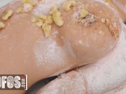 Mofos - Jordi El Nino Polla whips up a big snacc Sofia Lee 4/16