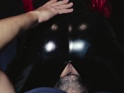Redheaded girl in latex licked to orgasm - 4k video 14/16
