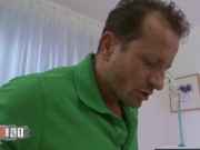 George Uhl bangs Sarah's pussy, a blonde with a sublime body 5/16