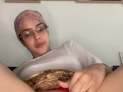 Arab giving female anatomy lessons using her vagina as a sample if you want to see the full video su 12/16