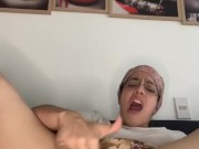 Arab giving female anatomy lessons using her vagina as a sample if you want to see the full video su 14/16