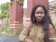 21-Jährige exotische Schönheit stellt sich vor 11/16