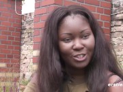 21-Jährige exotische Schönheit stellt sich vor 13/16