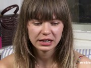 21-jährige Deutsche ist offen für alles 15/16