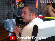 JULIA E MIRIAM mi disturbano a lavoro e io per punirle le scopo analmente! DIALOGHI ITA 2/16