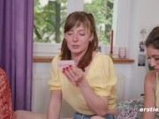 Fourway Lesbian Fun 15/16