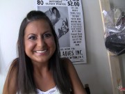 Amateur babe Cassidy Morgan really wants you to Paint Her Face! 3/16