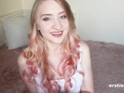 Aurora Shakes Her Ass For Us 13/16