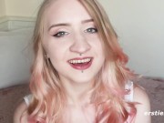 Aurora Shakes Her Ass For Us 9/16