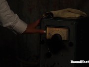 Sexy Lesbian Girl On Her Knees Licking Shave Madame's Pussy 5/16