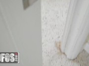 Mofos - Alina Ali Catches Zeus Masturbating In The Hallway & Invites Him To Give Her Pleasure 1/16