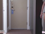 I Let My Girlfriend Gets Fuck by Delivery Guy while I Hide and Masturbate 16/16
