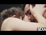 Watch this gorgeous girl play a sexy game with her boyfriend 10/16