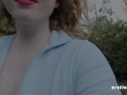 Sarah Shows Us How She Masturbates 16/16