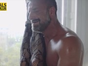 Amateur slut double fuck 9/16