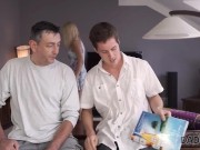 DADDY4K. Hombre de la casa le da buena paliza a la vagina de hijastros GF 2/16