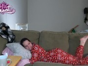 Still in christmass mood for anal hardcore teen action - Cumshot in, cumshot out! 1/16