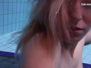 Underwater erotic show with nude babes 8/16