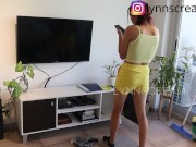 Empleada de limpieza engaña a su novio con el jefe en su hora extra - LynnScream 3/16