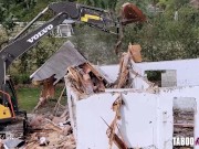 Cory Chase Show Us The Demolition Of Her Studio 8/16