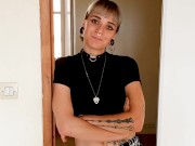 Ma colocataire coquine me doit un loyer elle a trouver une bonne solution