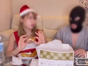【激エロ】巨乳サンタと過ごすクリスマス。いちゃいちゃ濃厚セックスして性の6時間をマン喫した　日本人/素人/個人撮影 4/16