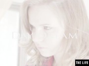 Kinky lesbian ties her girlfriend up and rides her face to orgasm 2/16