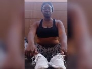 Naejae squirts in public while working out 3/16