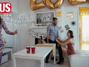 尻枪卡拉OK-安妮欧若拉和布莱德纽曼 12/16