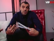 VIPSEXVAULT - The Perfect Guide To Help You Last Longer In Bed 1/16