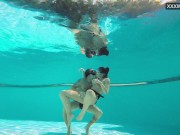 Group sex underwater with Eva Sasalka 4/16