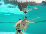 Group sex underwater with Eva Sasalka 5/16