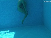 Russian pornstar hot babe Mary Kalisy strips underwater 12/16