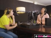 Chubby hairy lesbian Katie gets both her holes licked 5/16