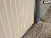 DOEGIRLS - Delivery Man Gets Invited By Zazie Skymm For A Hot Sex Session 1/16