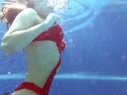 Watch how beautiful Lina Mercury is underwater 9/16