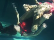 Lesbians and solo girls make out underwater 4/16