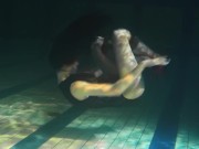 Lesbians and solo girls make out underwater 8/16