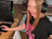 Меня поймали за просмотром моего порно и выебали. Californiababe. 1/16