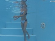 Hottest Hungarian porn babe Hermione Ganger in the pool 12/16