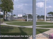 She Gets Naked In Busy Public Parks 4/16