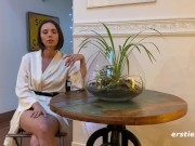 Eve Enjoys Sexy Fun With a Dildo 11/16