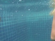 Blonde Pool Babe Wendy Swimming Nude Under Water 8/16