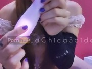 LaChicaSpider Probando un nuevo juguetito de ParadiseVM se viene muy rico 💦 3/16