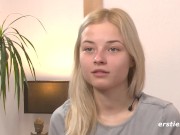 Cute Girl Has Sexy Fun 9/16