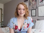 Sarah Plays With a Vibrator 11/16