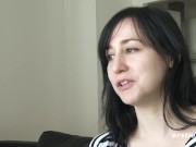 Amateur Babe Rubs Her Wet Pussy 4/16