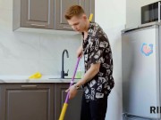 RIM4K. Stud has to postpone cleaning because of sex with two roomies 3/16