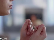 SLAYED Gorgeous Vanna ditches her BF for delicious Aria 2/16