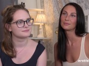 Süßes Mädel bringt ihre heiße deutsche Freundin zum Squirten 13/16
